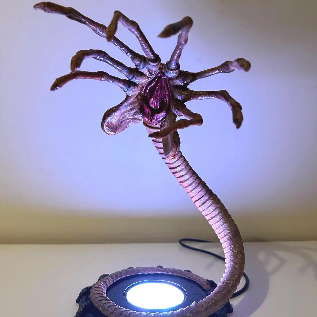 Halloween Pumpkin Decor Led - エイリアンフェイスハガーランプナイトライト、LEDライト付き点滅ハロウィンパンプキンデコレーション、ホラー雰囲気のホームパーティーデコレーション